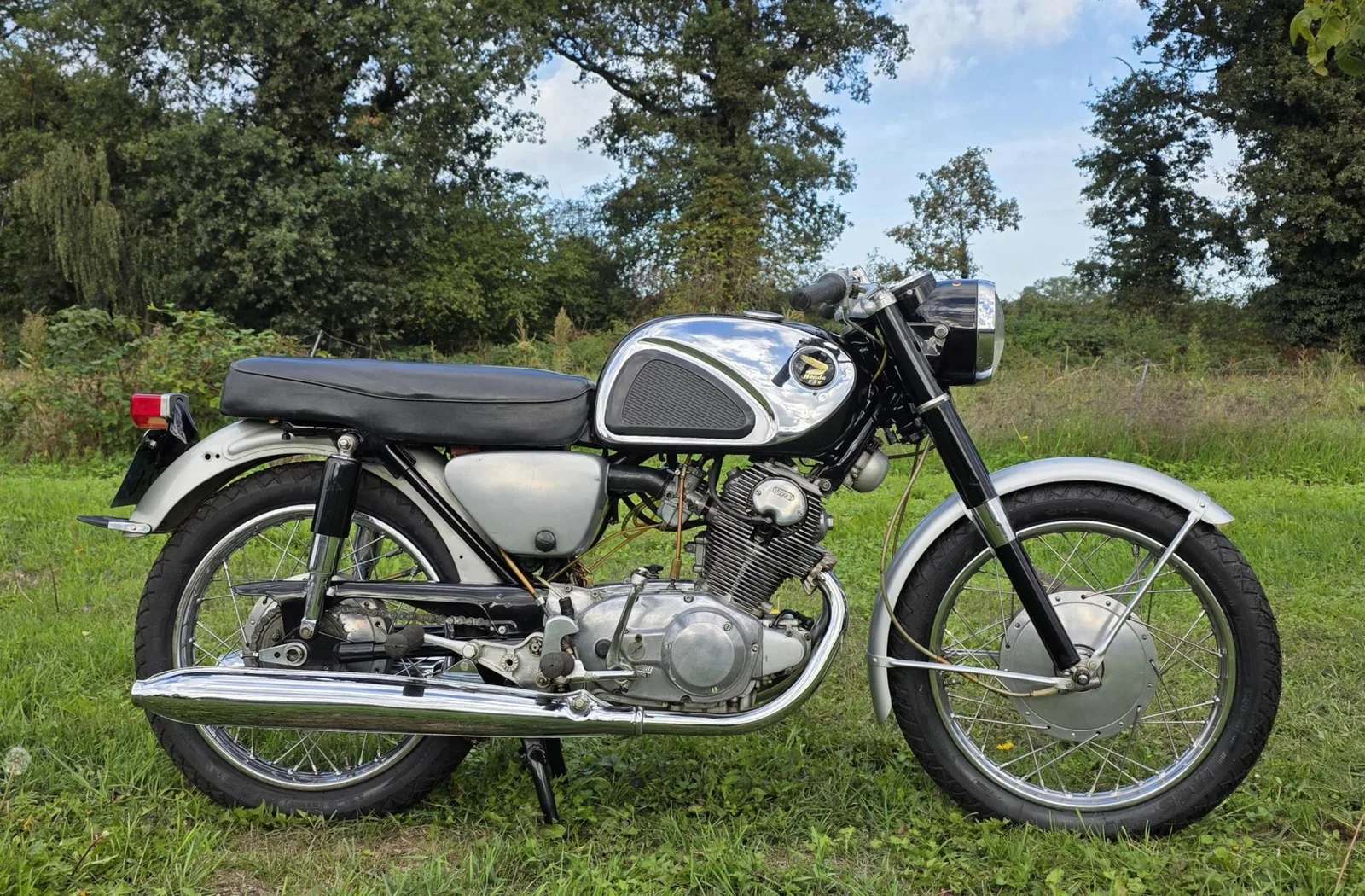 Honda CB72 250cc very original condition (1967) — foto 1