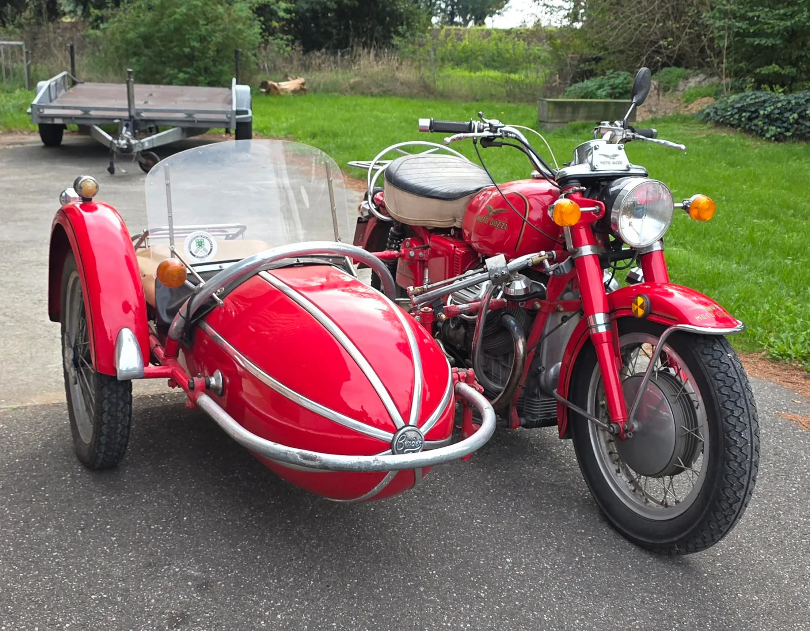 Moto Guzzi V7 Special (1973) — foto 1