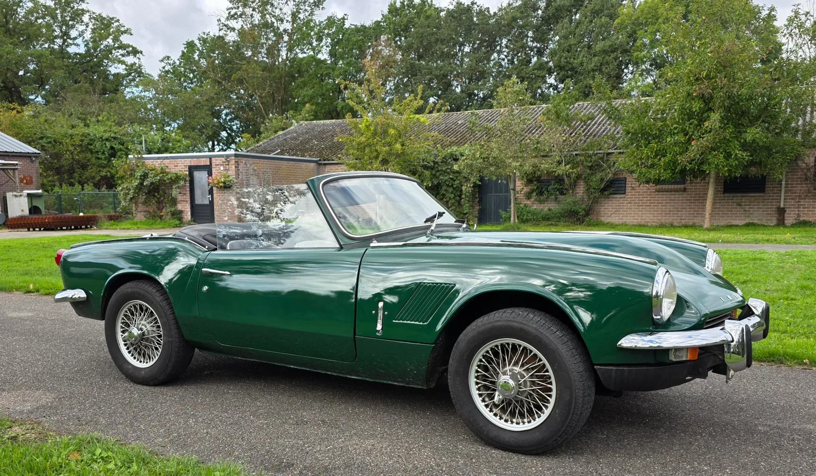 Triumph Spitfire MK3 With 6 Cilinder engine and dutch registration (1971) — foto 1