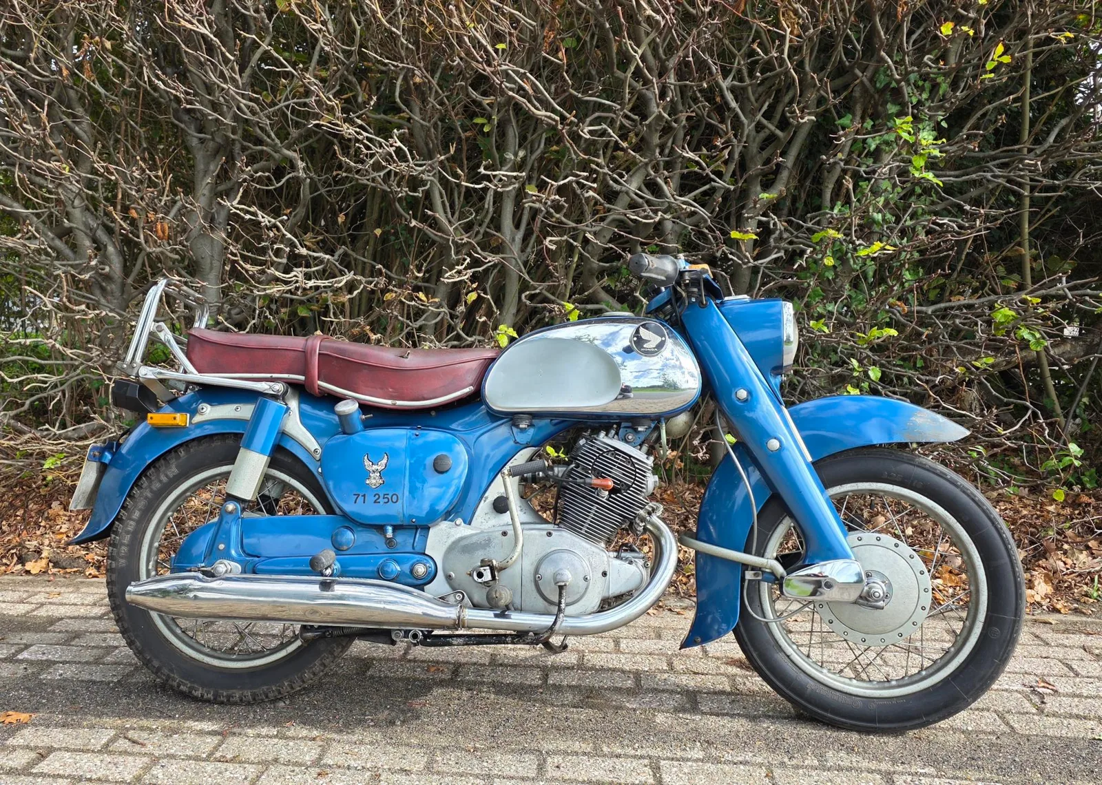 Honda CE71 Dream Super Sport early (1959) — foto 1