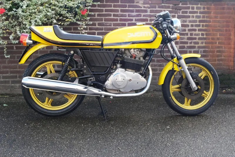 Ducati Desmo 350cc paralel twin (2026)