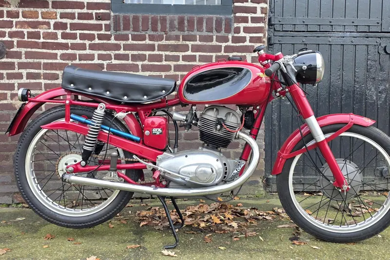 Moto Morini 175cc GT with italian paper (2026)
