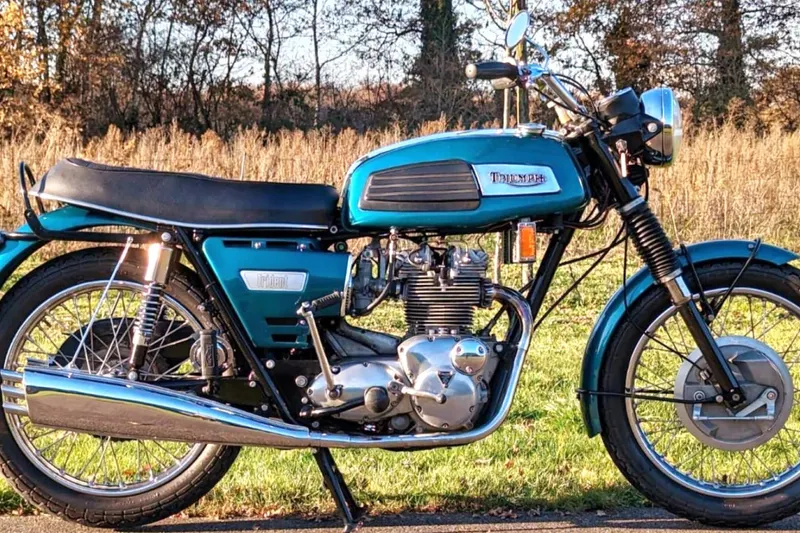 Triumph T150 trident with dutch registration papers (1970)