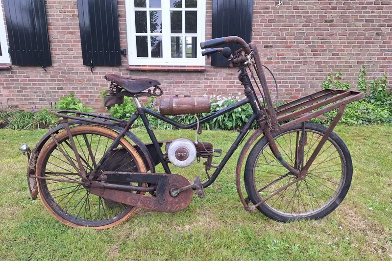 Senior Bicycle with JLO Auxiliary engine (1938)