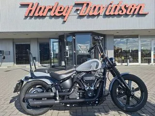 Harley-Davidson Street BOB 114 (2024) — foto 1