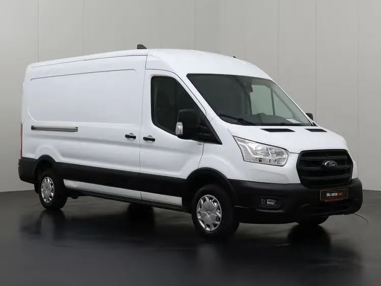 Ford Transit (2023) — foto 1