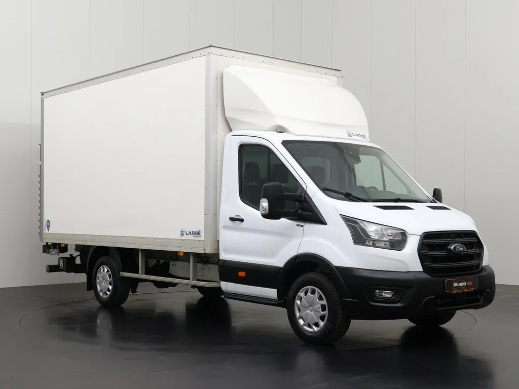 Ford Transit (2024) — foto 1