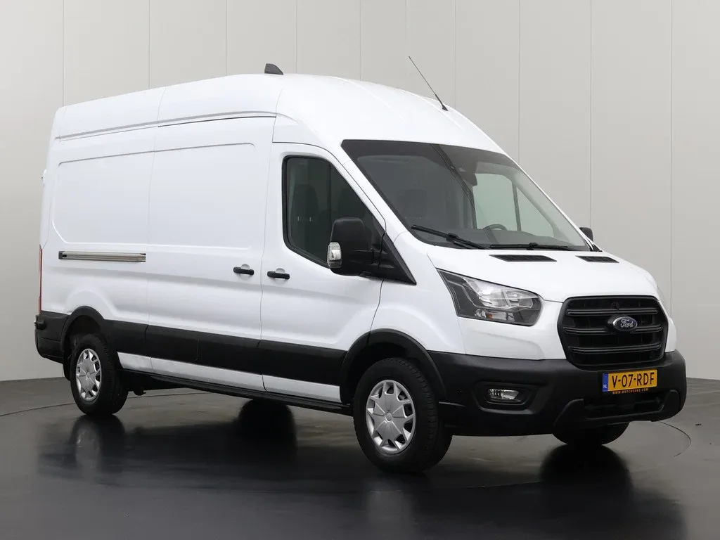 Ford Transit (2024) — foto 1