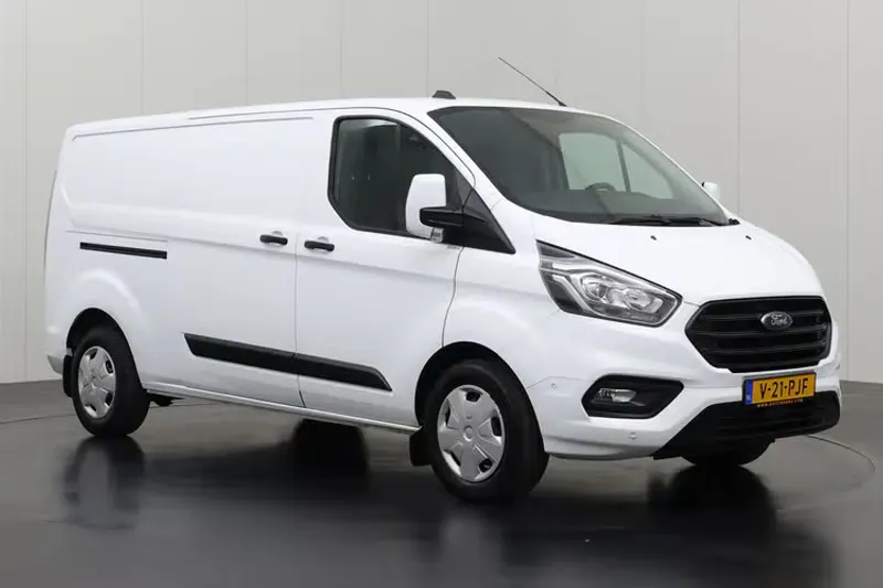Ford Transit Custom (2022)