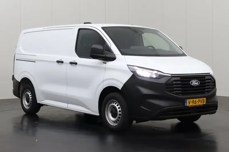 Ford Transit Custom (2024)