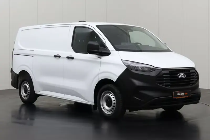 Ford Transit Custom (2024)