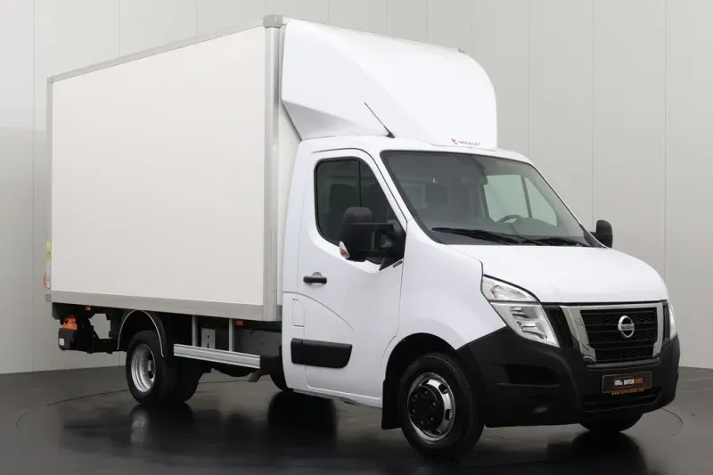 Nissan Interstar (2024)