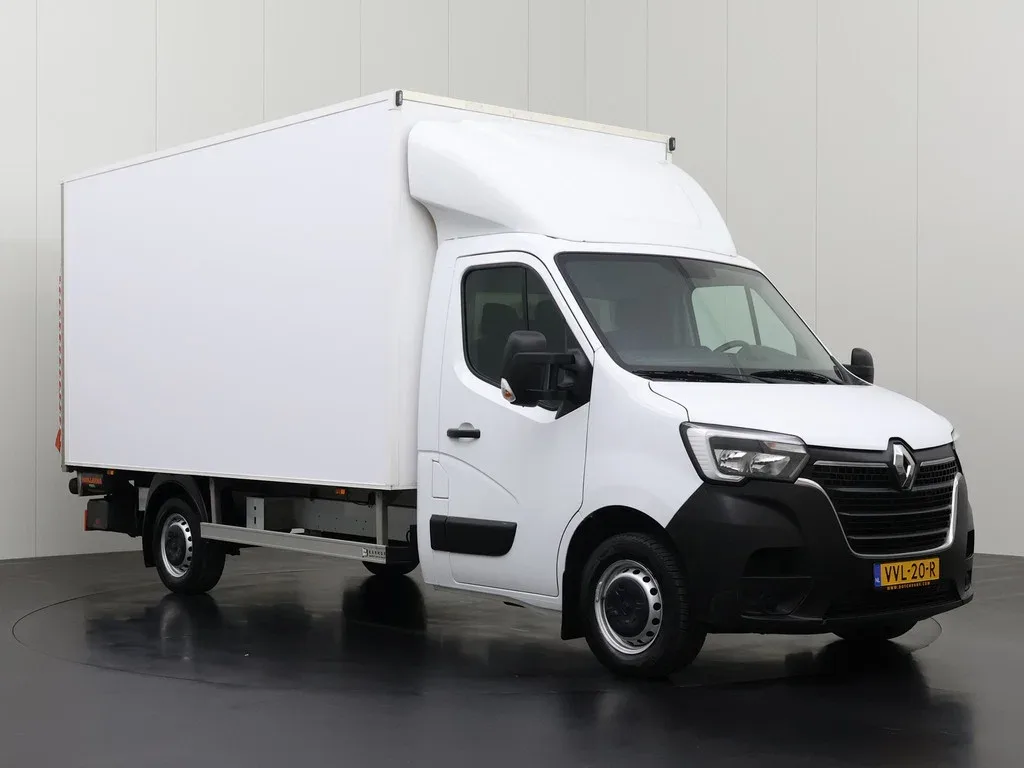 Renault Master (2023) — foto 1