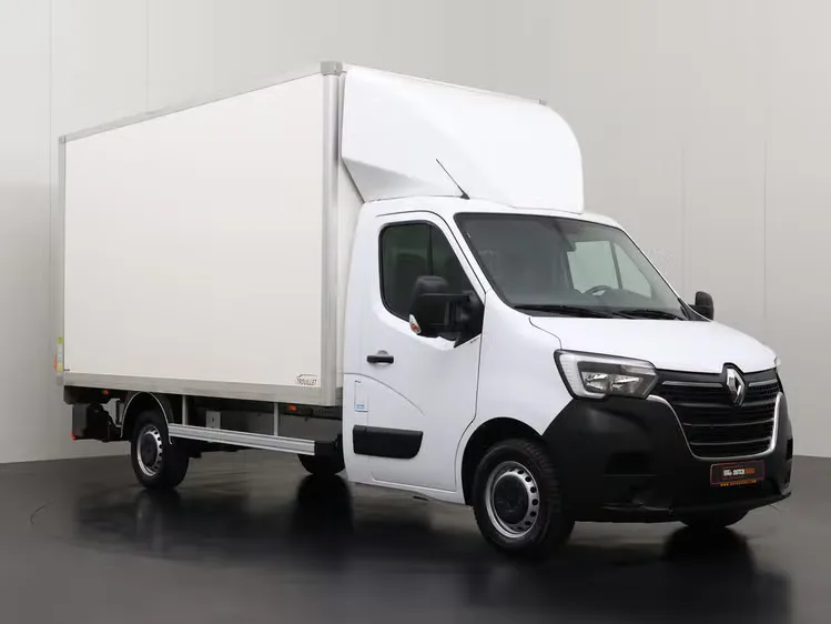 Renault Master (2024) — foto 1