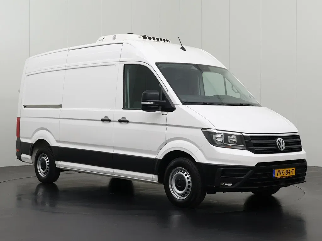 Volkswagen Crafter (2023) — foto 1