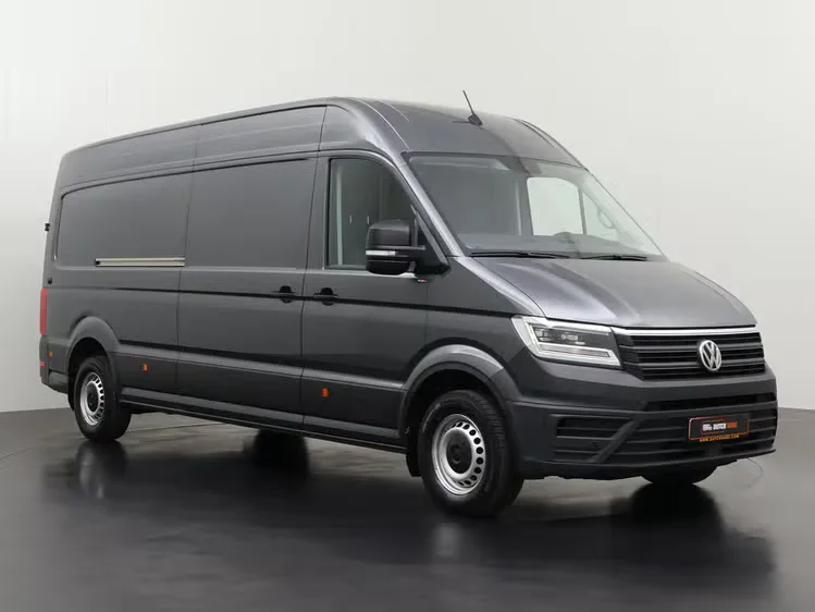 Volkswagen Crafter (2023) — foto 1