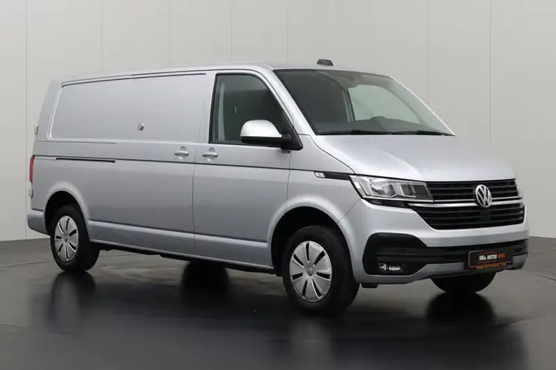 Volkswagen Transporter (2023)