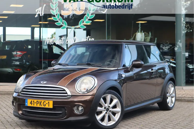 MINI One (2011)