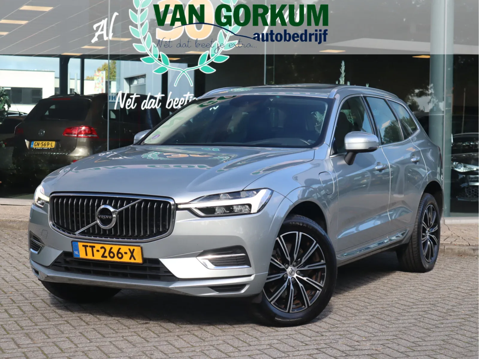 Volvo XC60 (2018) — foto 1