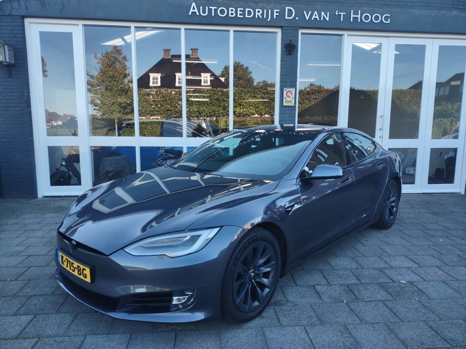 Tesla Model S (2020) — foto 1