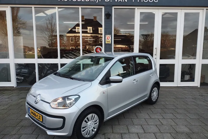 Volkswagen Up! (2013)