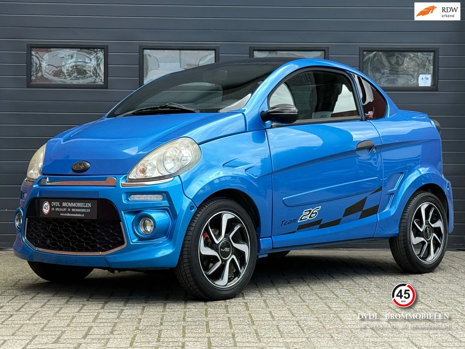 Ligier JS RC (2013) — foto 1