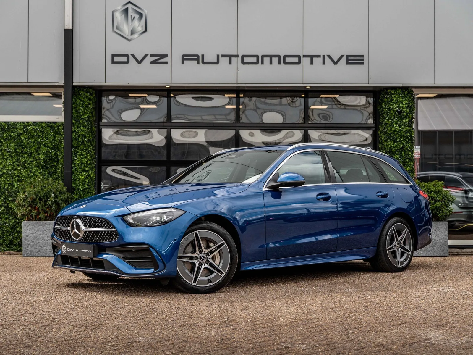 Mercedes-Benz C-Klasse (2023) — foto 1