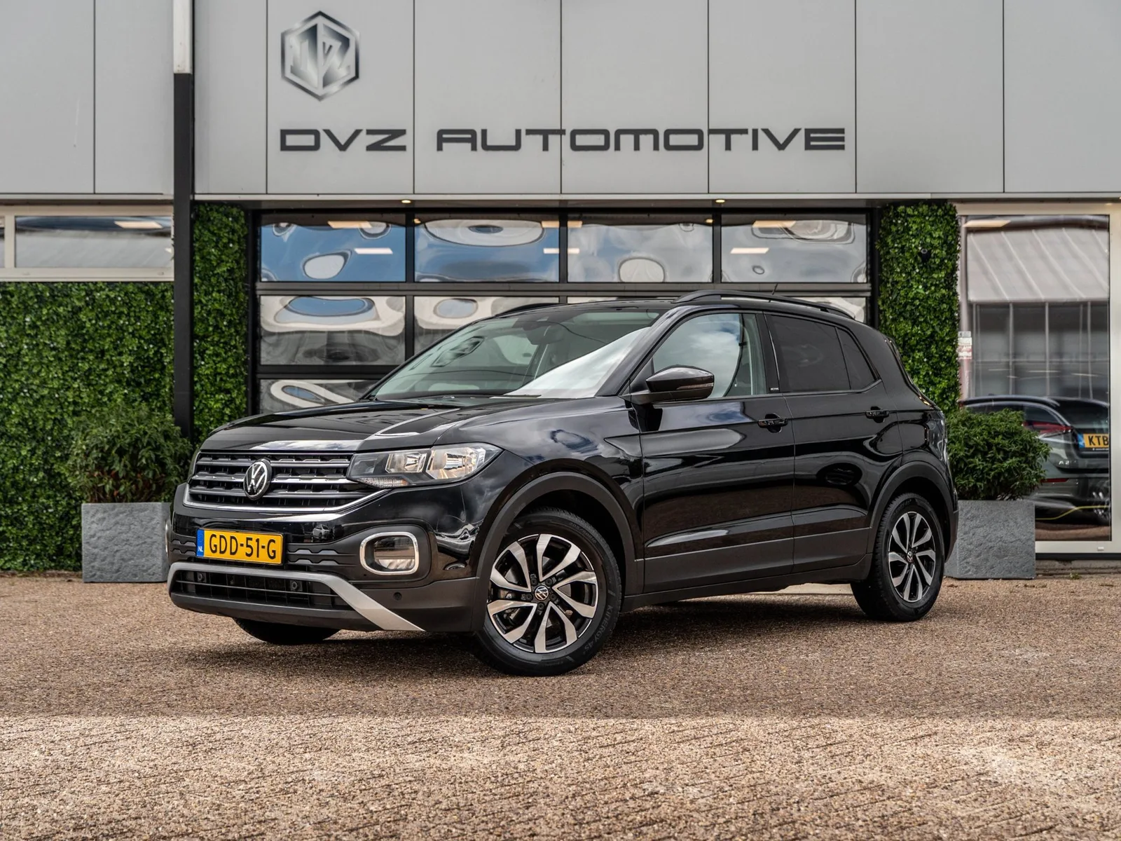 Volkswagen T-Cross (2022) — foto 1