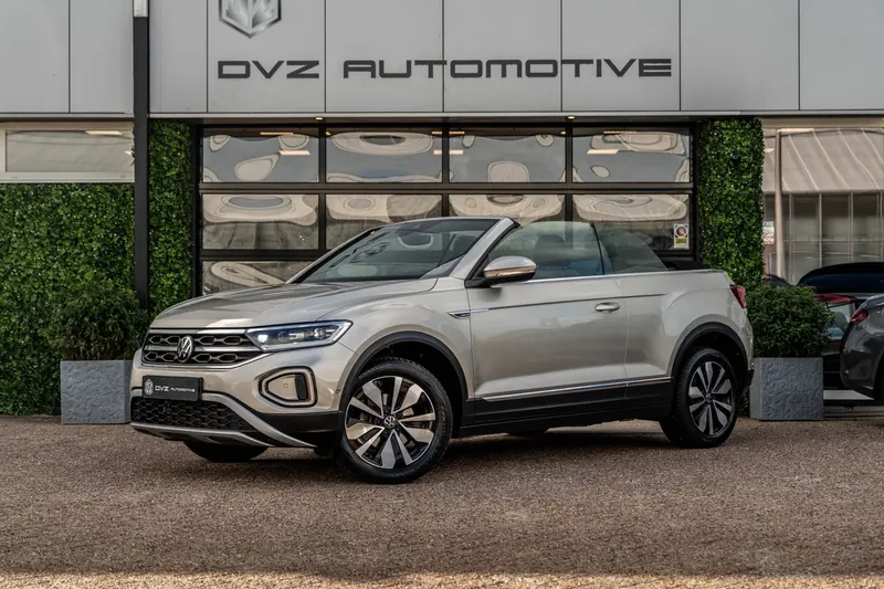 Volkswagen T-Roc (2024)