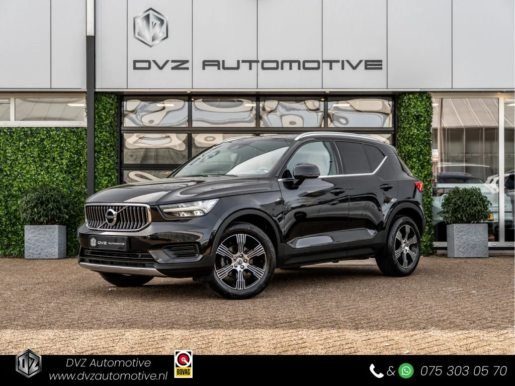 Volvo XC40 (2022) — foto 1