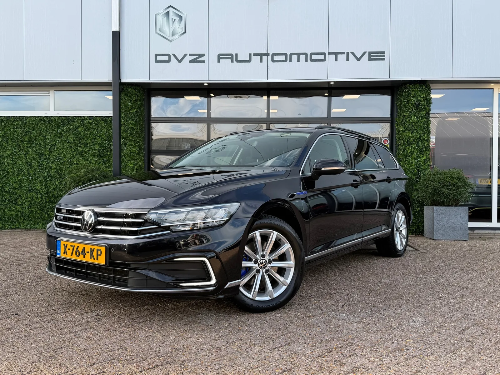 Volkswagen Passat (2021) — foto 1
