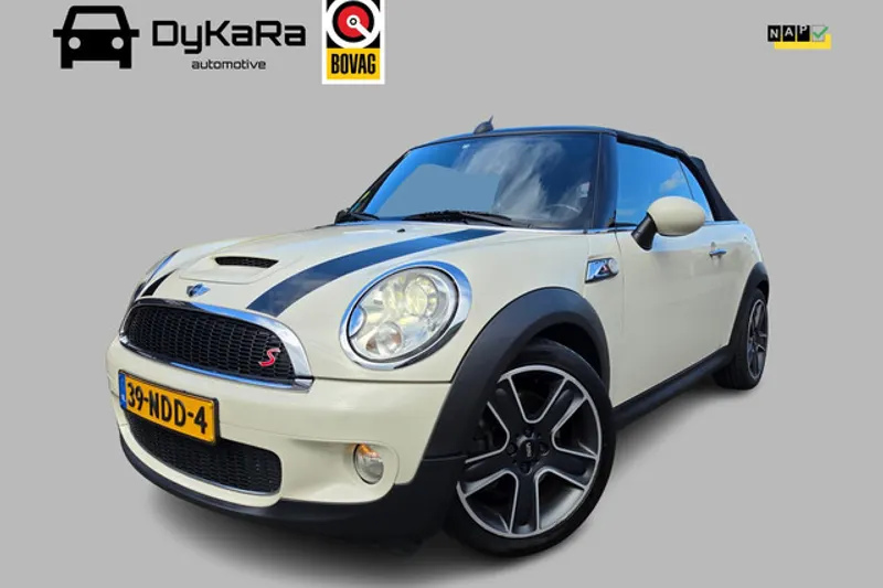 MINI Cabrio (2010)