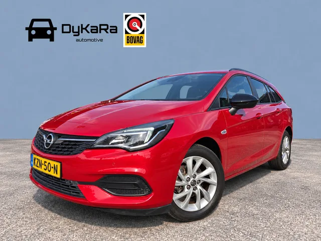 Opel Astra (2021) — foto 1