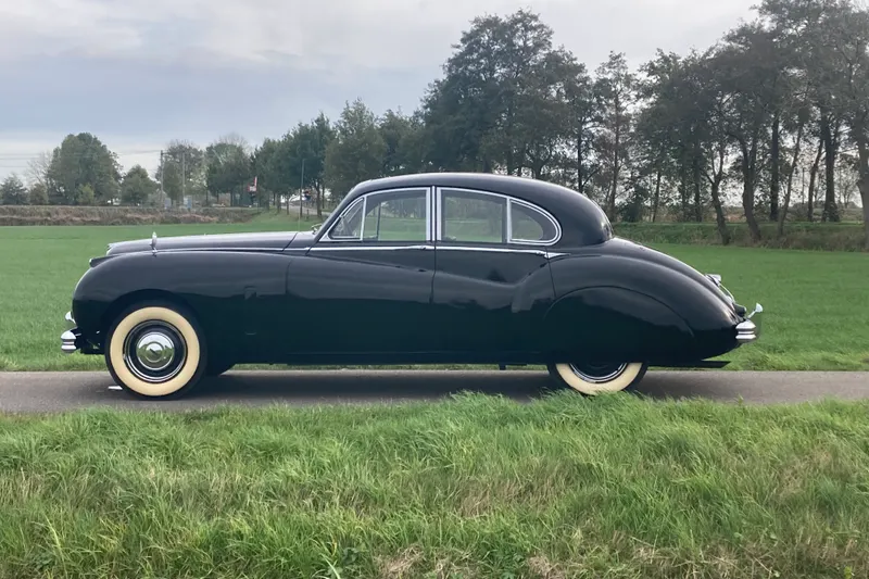 Jaguar For (1951)
