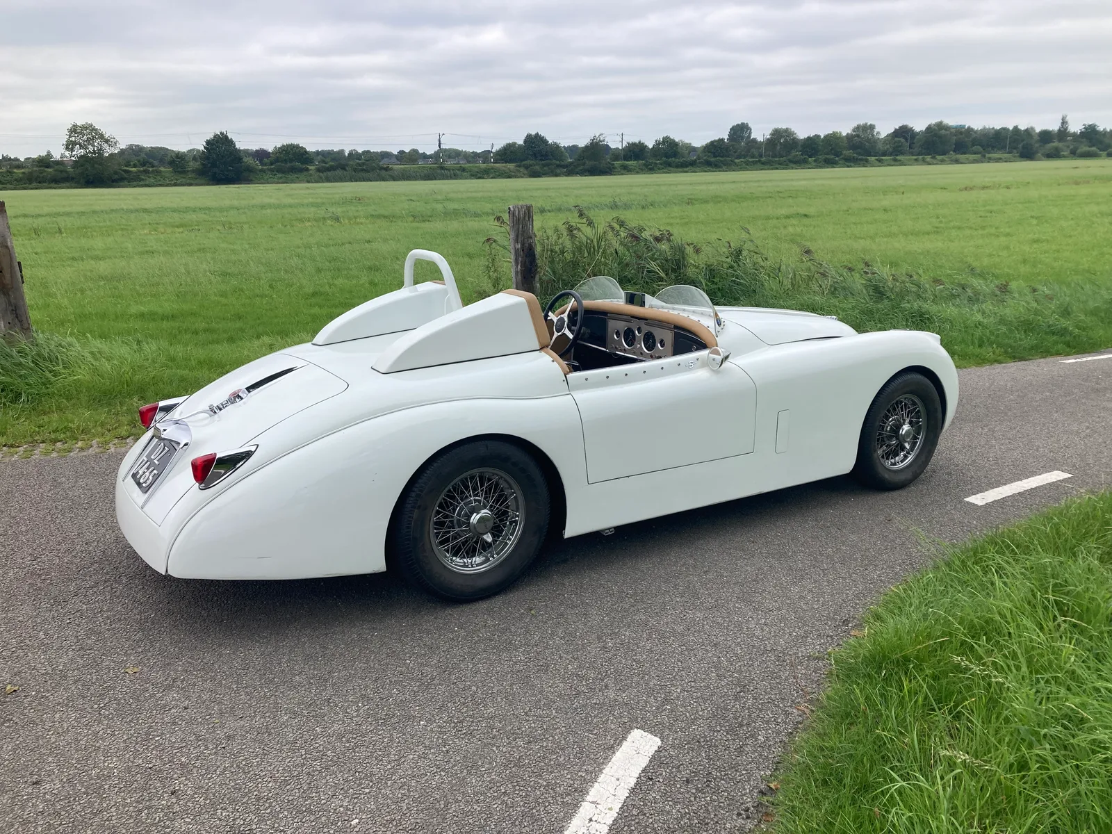 Jaguar XK 150 (1957) — foto 1