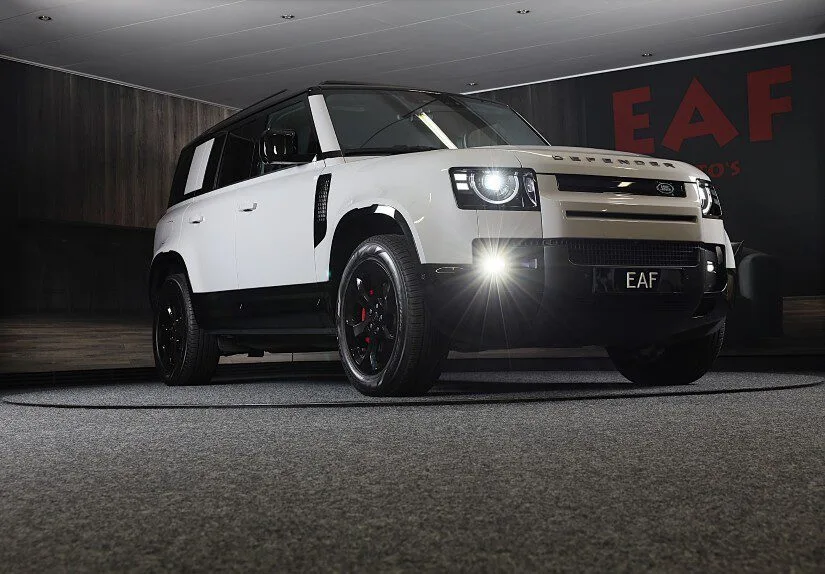 Land Rover Defender (2026) — foto 1