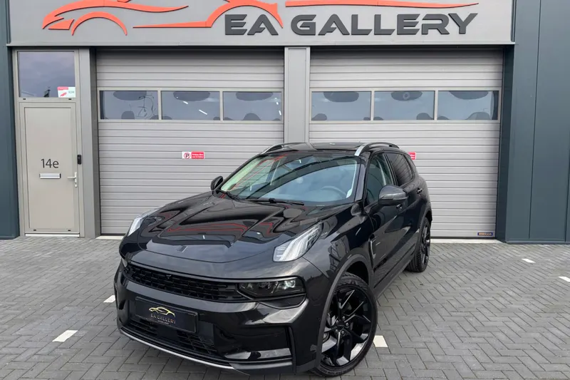 Lynk & Co 01 (2023)