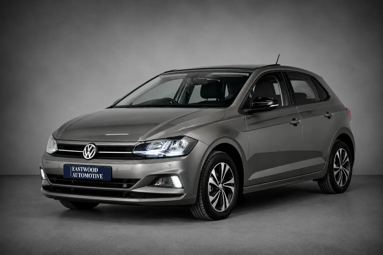 Volkswagen Polo (0) — foto 1