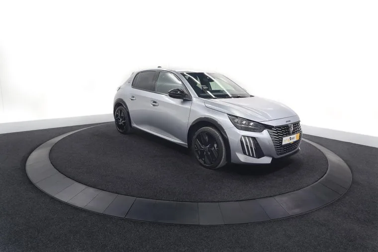 Peugeot 208 (2024) — foto 1