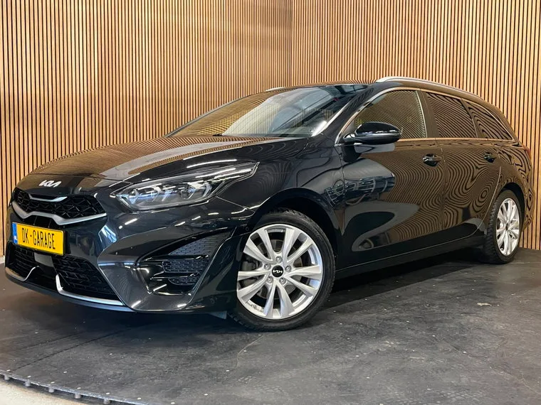 Kia Ceed (2024) — foto 1