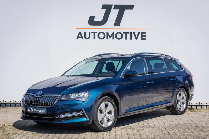 Škoda Superb (2022)