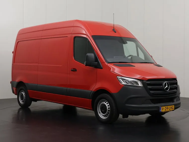 Mercedes-Benz Sprinter (2021) — foto 1