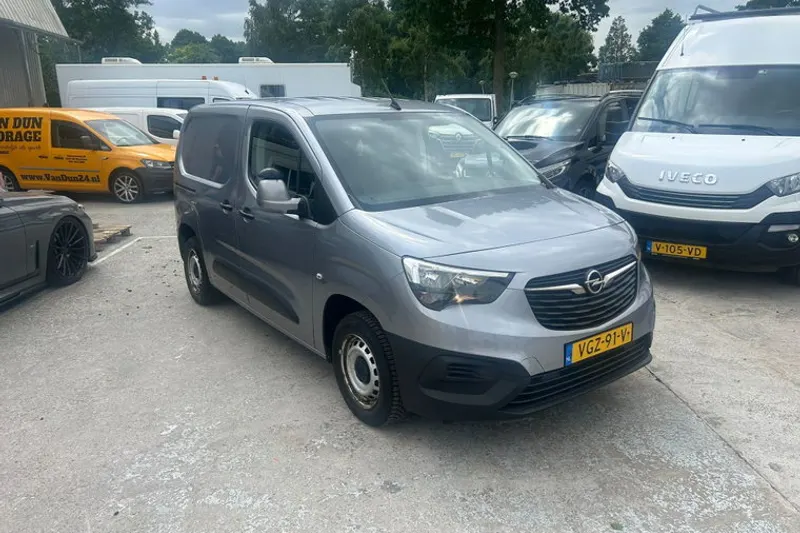 Opel Combo (2020)