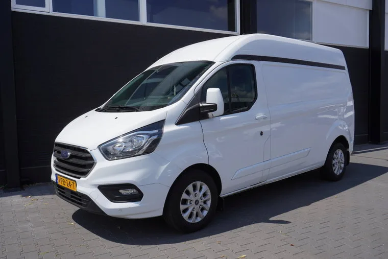 Ford Transit Custom (2022) — foto 1
