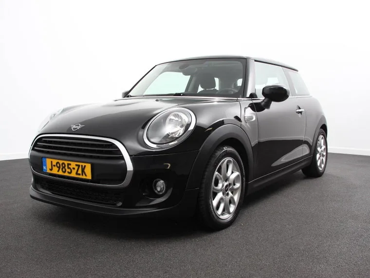 MINI One (2019) — foto 1