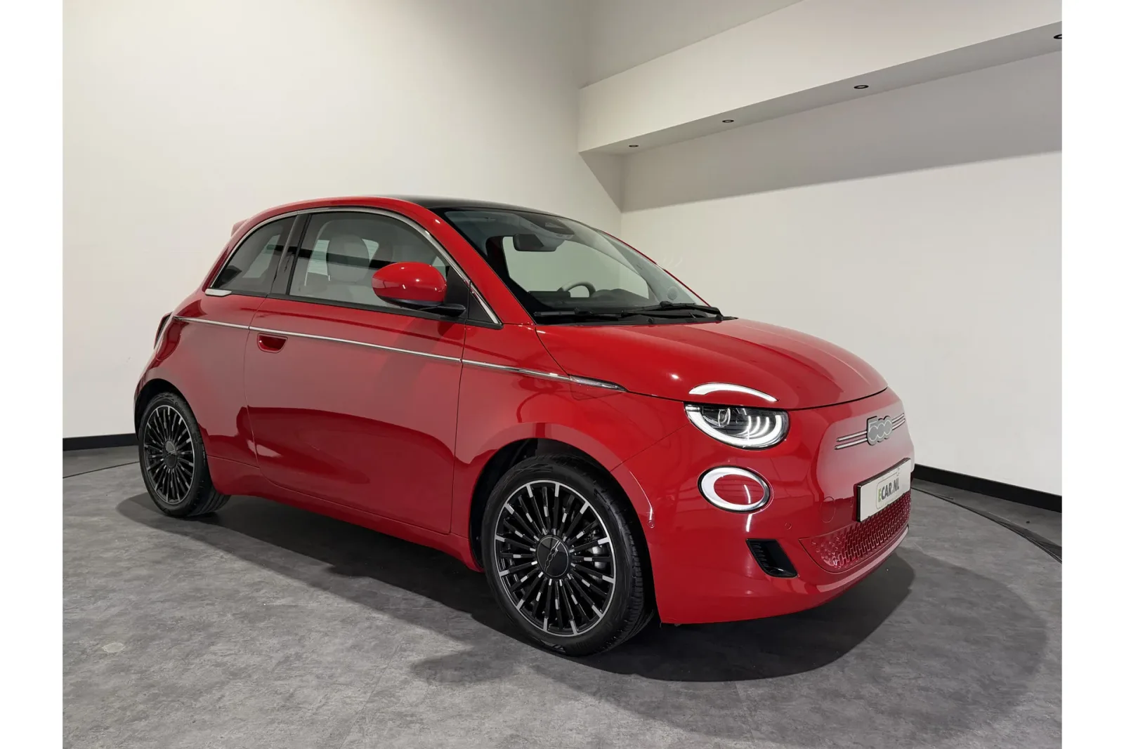 Fiat 500 (2024) — foto 1