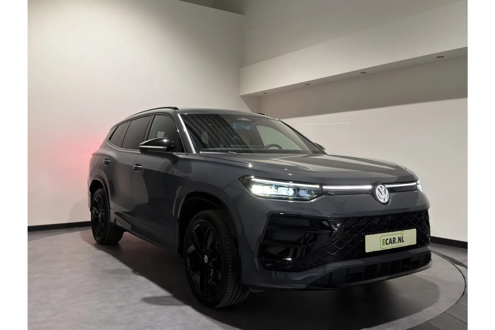Volkswagen Tayron (2025) — foto 1