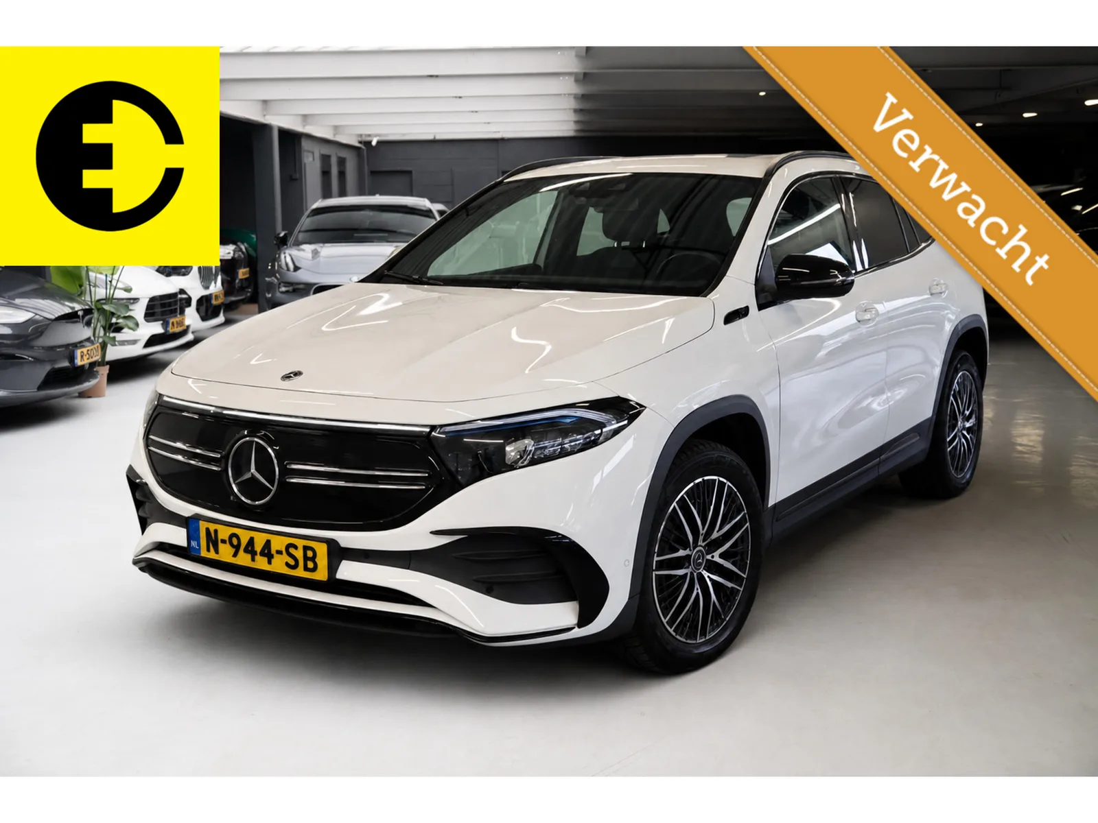 Mercedes-Benz EQA (2021) — foto 1