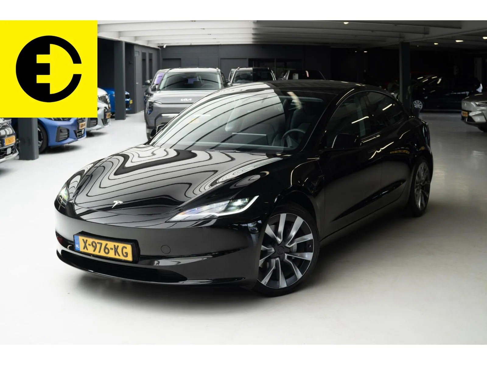 Tesla Model 3 (2023) — foto 1