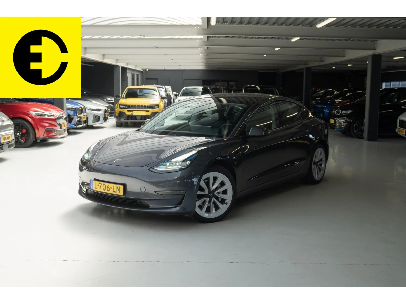 Tesla Model 3 (2021) — foto 1